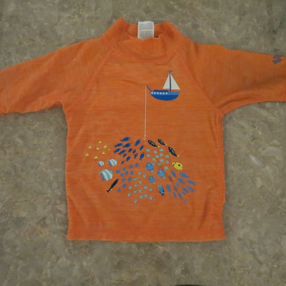 UV Skinz boys blue and orange swim outfit with fish and boats and size 5